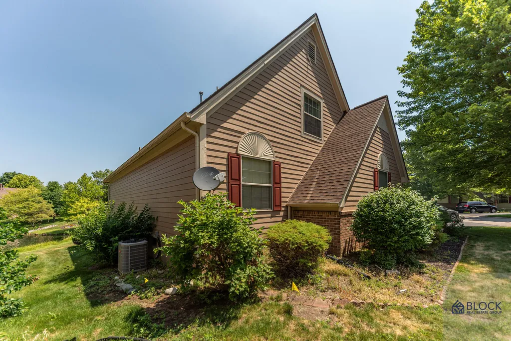 4164 Boulder Pond Drive Pittsfield Charter Township MI 48108
