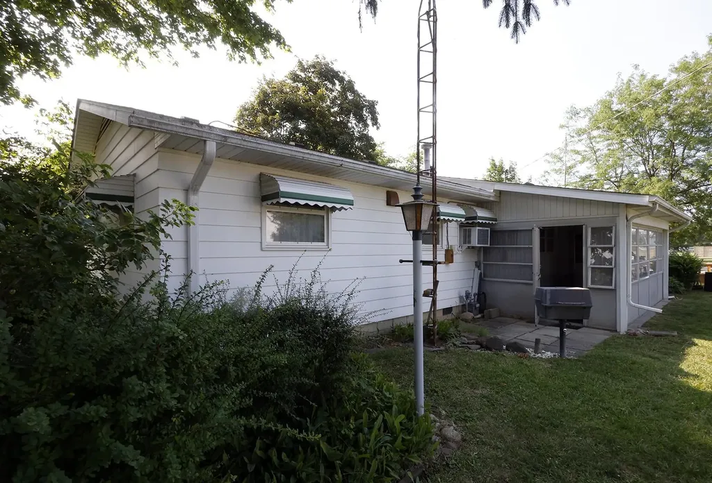 374 Dunham Street Dundee Village MI 48131