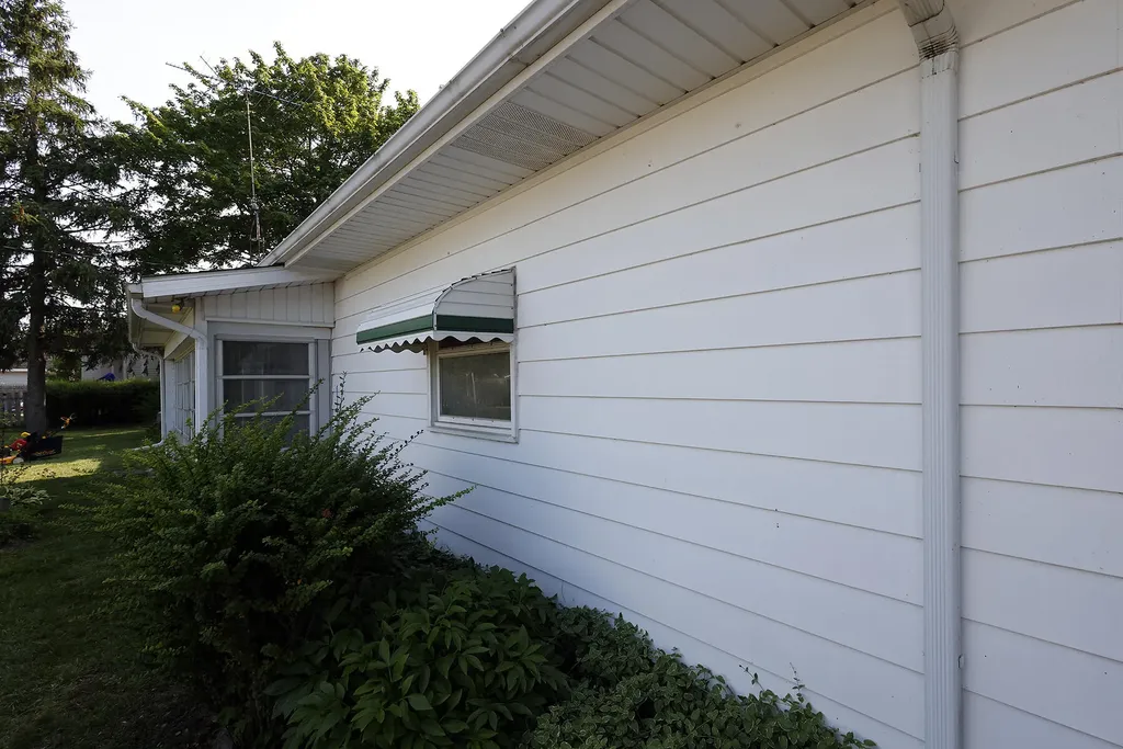374 Dunham Street Dundee Village MI 48131