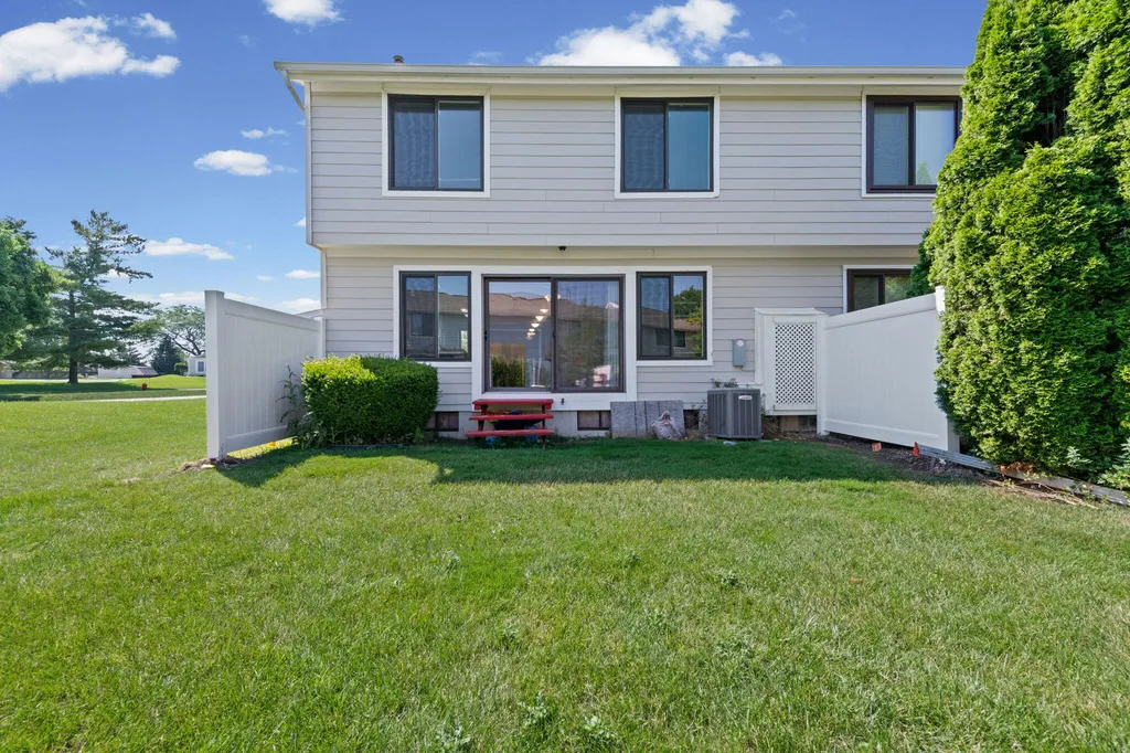 22559 Cranbrooke Drive Novi City MI 48375