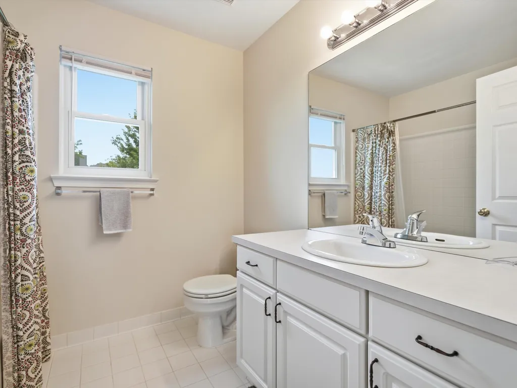 2159 Spring Ridge Drive Pittsfield Charter Township MI 48103