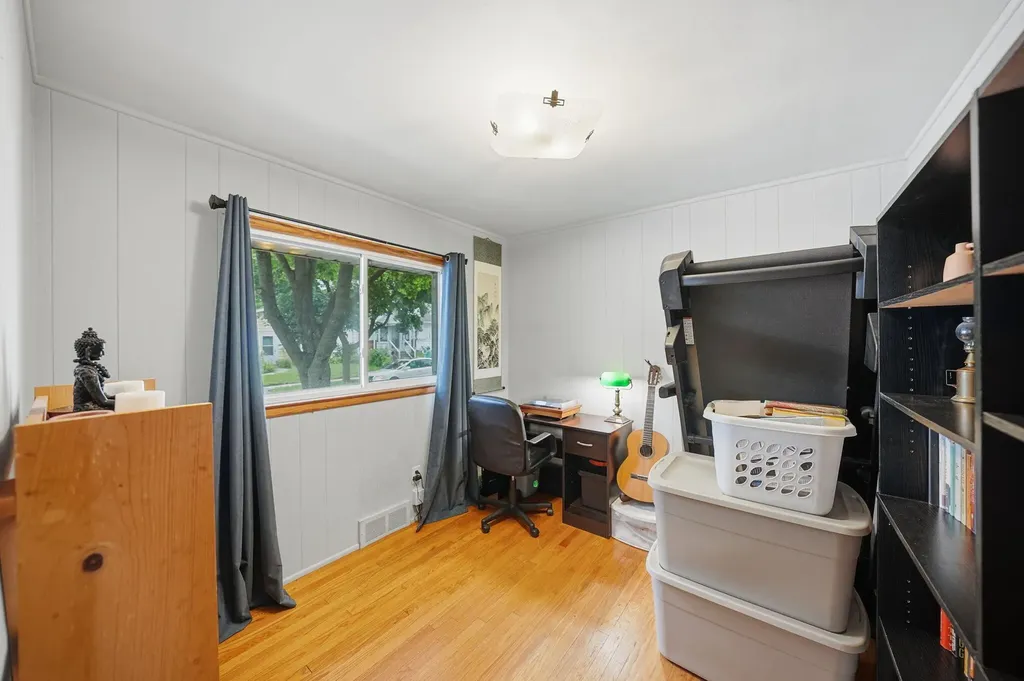 204 Edgewood Place Ferndale City MI 48220