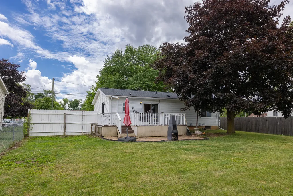 1205 Sunset Drive Tecumseh City MI 49286