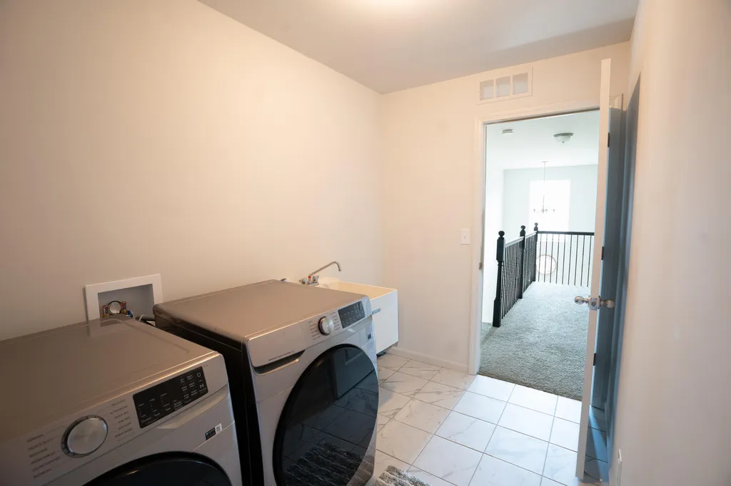 14456 Josephine Court Livonia City MI 48154