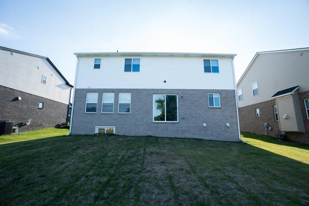 14456 Josephine Court Livonia City MI 48154