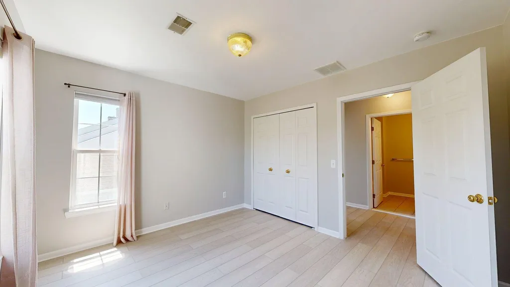2854 S Knightsbridge Circle Ann Arbor City MI 48105