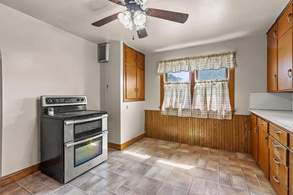 3520 N Towerline Road Buena Vista Charter Township MI 48601