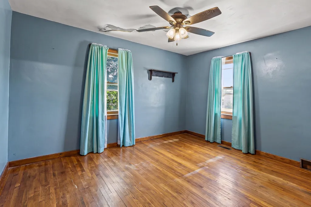 3520 N Towerline Road Buena Vista Charter Township MI 48601