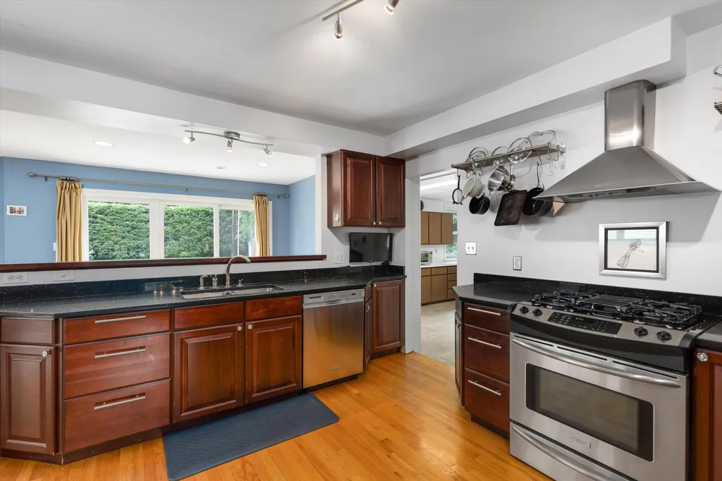 1721 Morton Avenue Ann Arbor City MI 48104