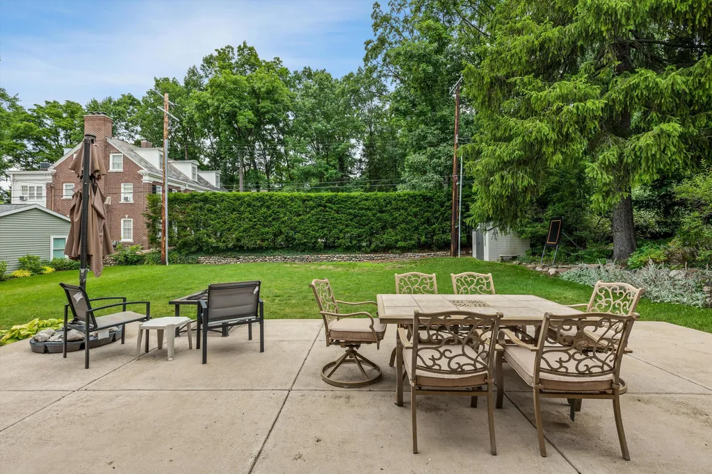 1721 Morton Avenue Ann Arbor City MI 48104