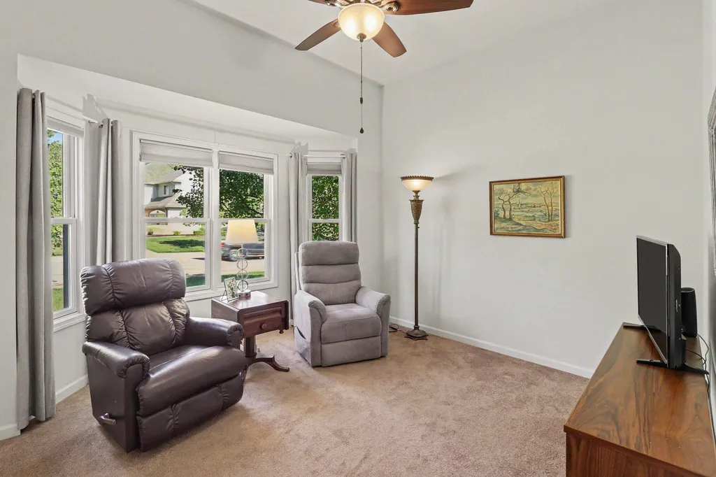 9748 Tioga Trail Hamburg Township MI 48169