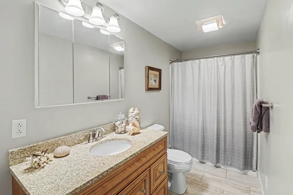 9748 Tioga Trail Hamburg Township MI 48169