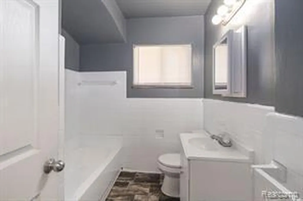 17834 Bradford Avenue Detroit City MI 48205