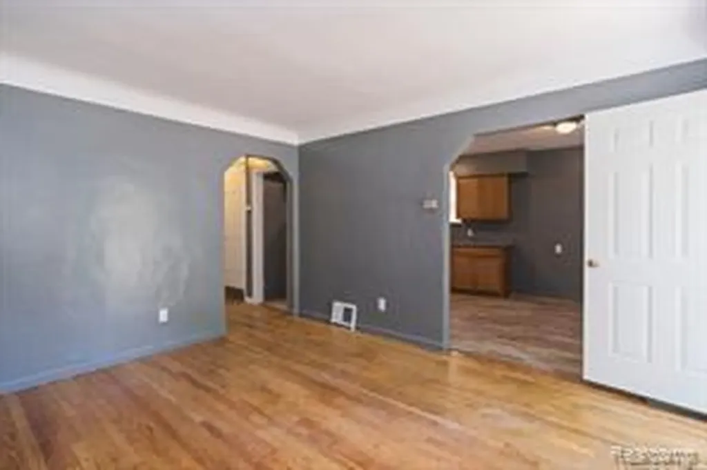 17834 Bradford Avenue Detroit City MI 48205