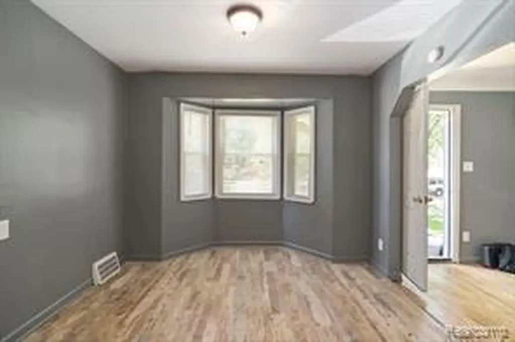 17834 Bradford Avenue Detroit City MI 48205