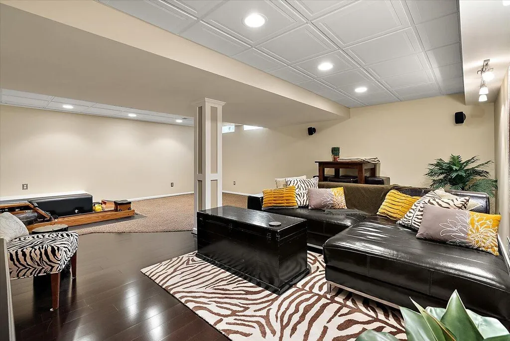 45685 Greenridge Drive Northville Township MI 48167