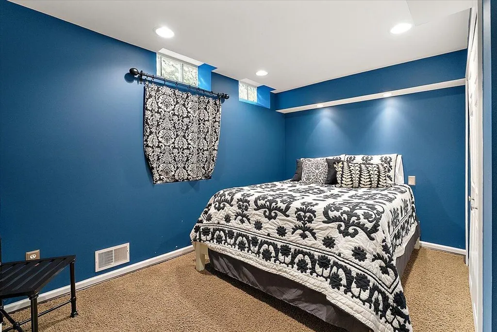 45685 Greenridge Drive Northville Township MI 48167