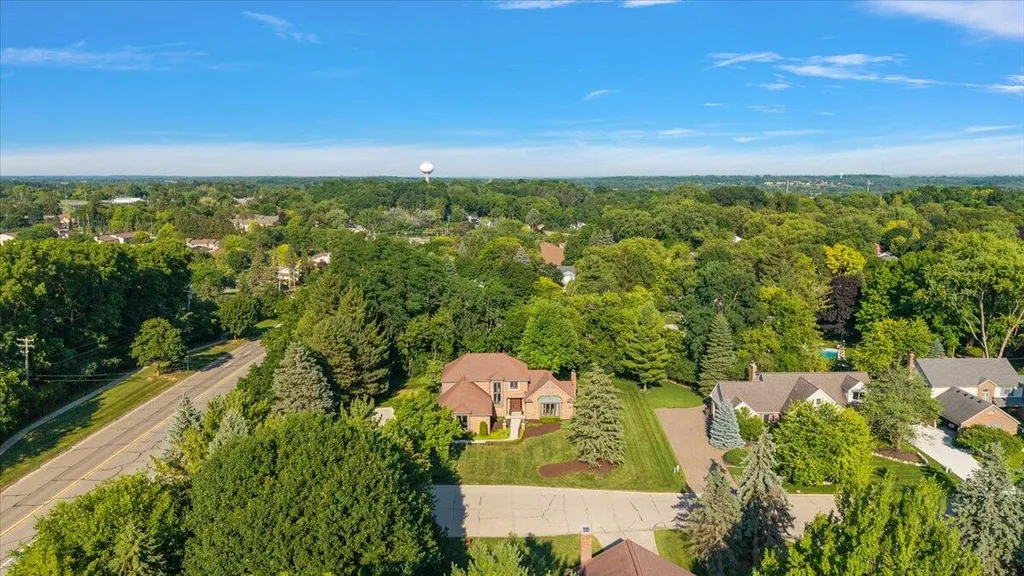 45685 Greenridge Drive Northville Township MI 48167