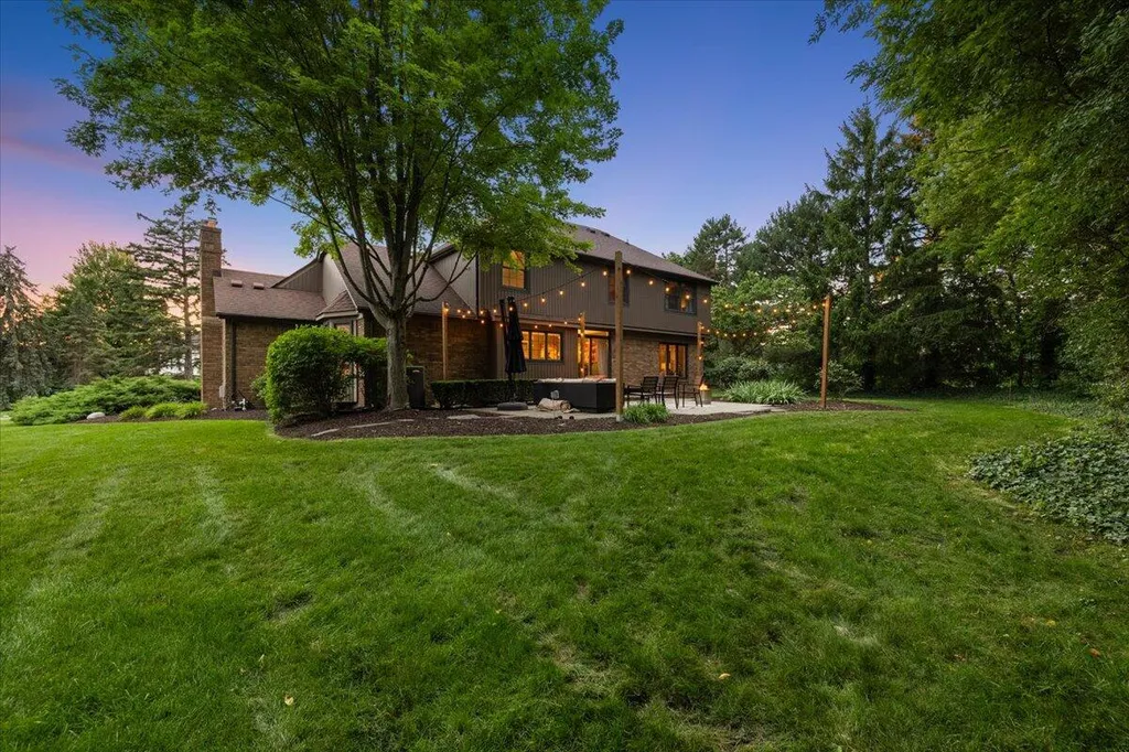 45685 Greenridge Drive Northville Township MI 48167