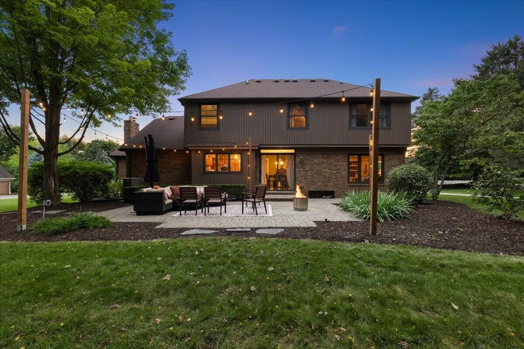 45685 Greenridge Drive Northville Township MI 48167