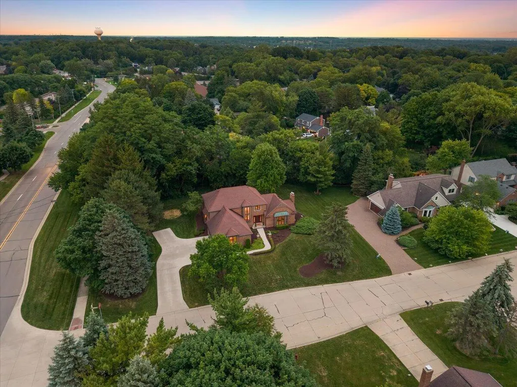45685 Greenridge Drive Northville Township MI 48167