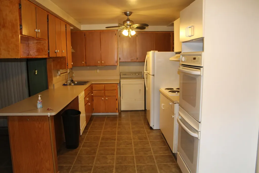 11717 Tecumseh Avenue Redford Charter Township MI 48239