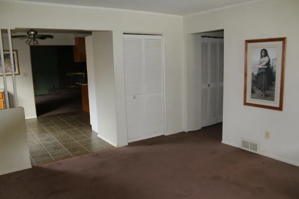 11717 Tecumseh Avenue Redford Charter Township MI 48239