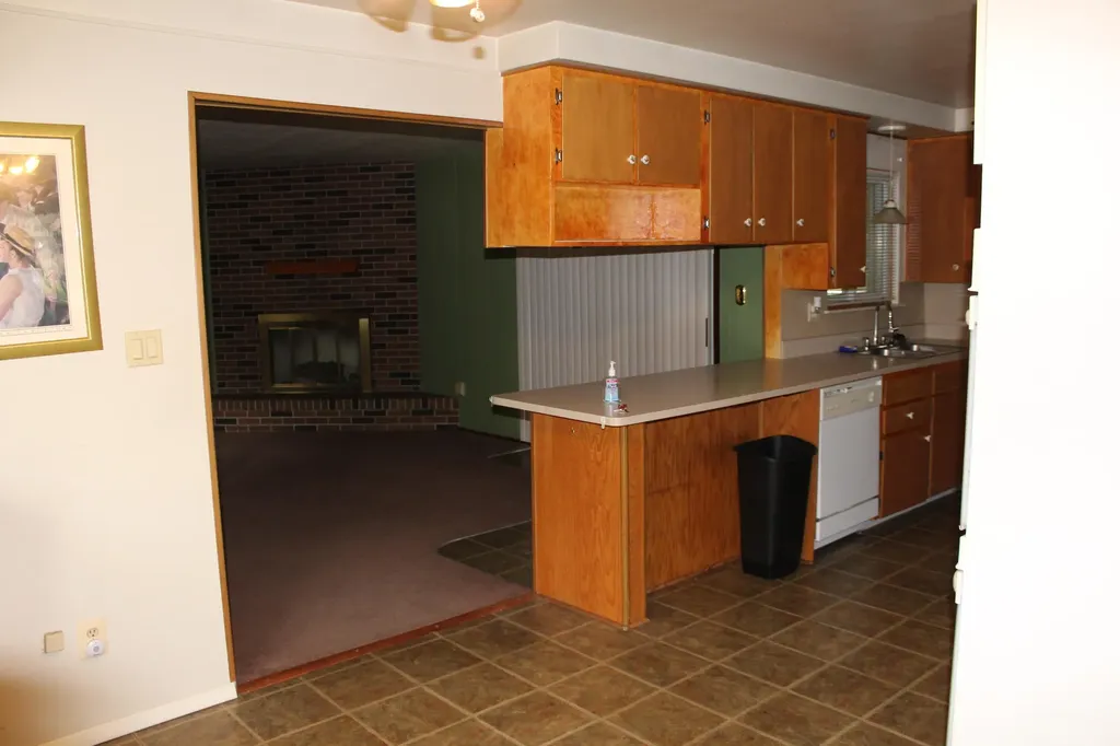 11717 Tecumseh Avenue Redford Charter Township MI 48239