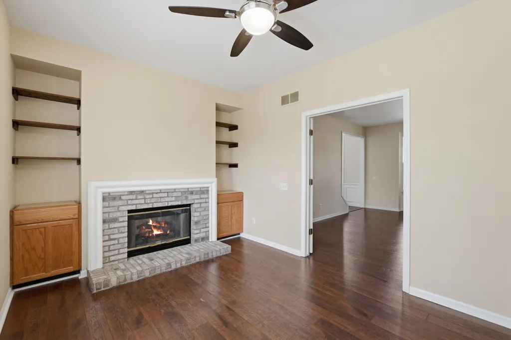 8319 Blue Jay Drive Ypsilanti Charter Township MI 48197
