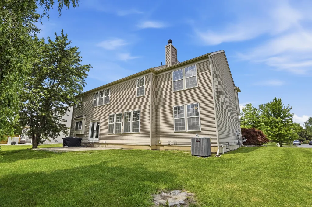 8319 Blue Jay Drive Ypsilanti Charter Township MI 48197