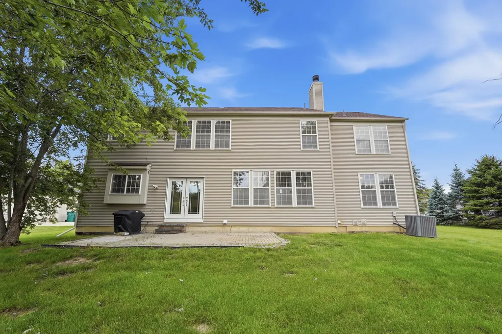 8319 Blue Jay Drive Ypsilanti Charter Township MI 48197