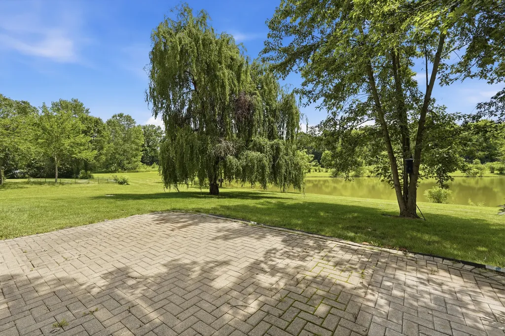 8319 Blue Jay Drive Ypsilanti Charter Township MI 48197