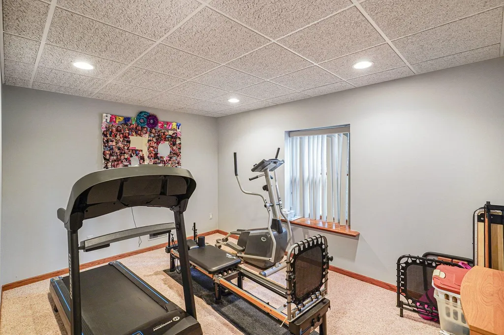 8588 Webster Hills Road Webster Township MI 48130