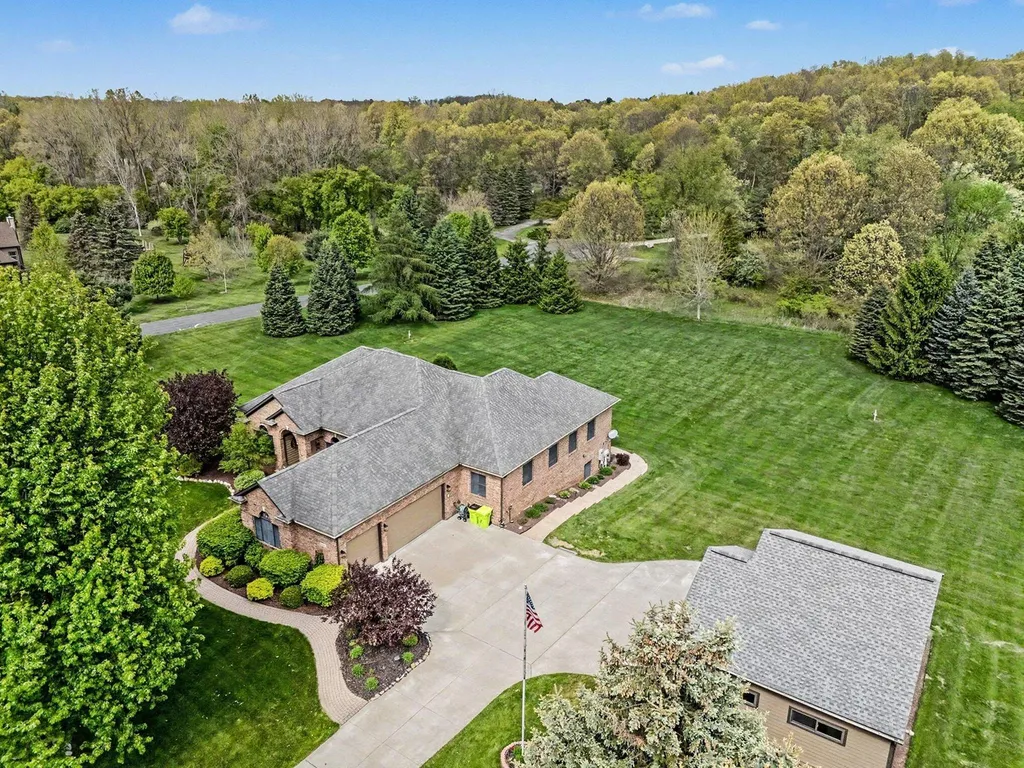 8588 Webster Hills Road Webster Township MI 48130