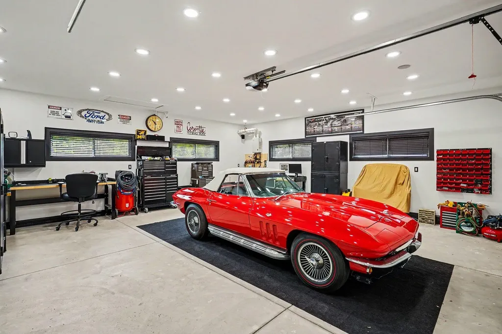 8588 Webster Hills Road Webster Township MI 48130