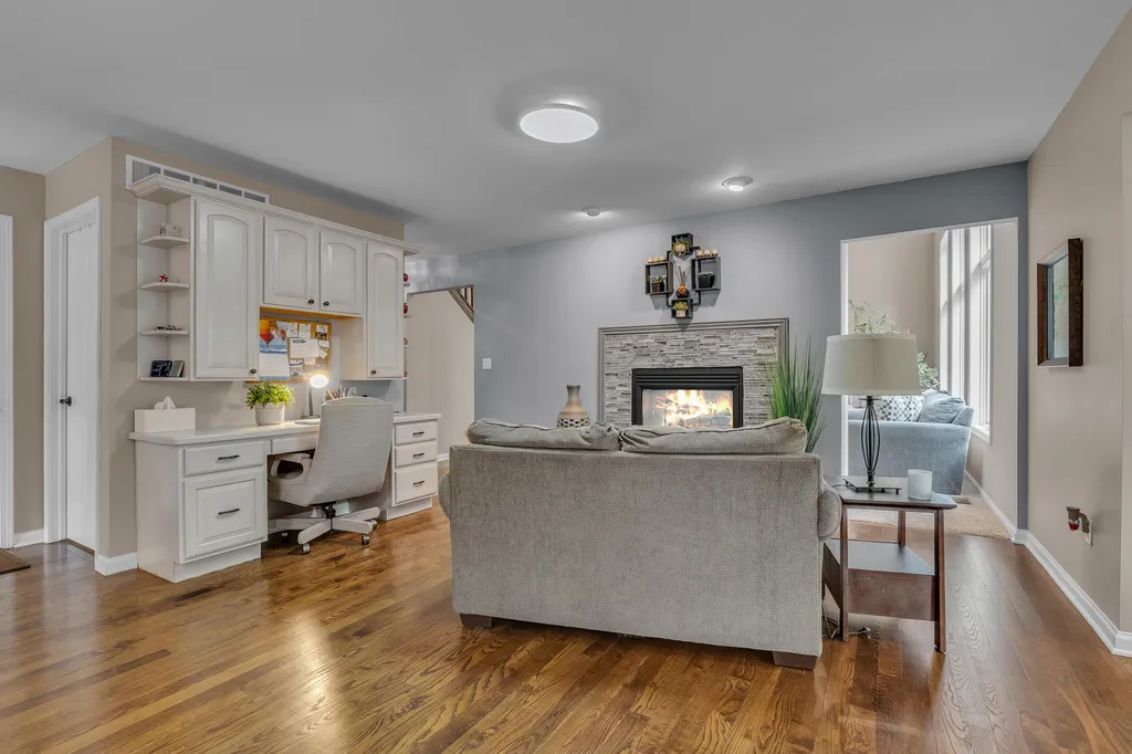 24491 Forest Drive Lyon Charter Township MI 48178