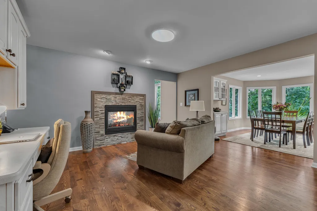 24491 Forest Drive Lyon Charter Township MI 48178