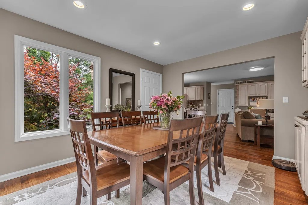 24491 Forest Drive Lyon Charter Township MI 48178