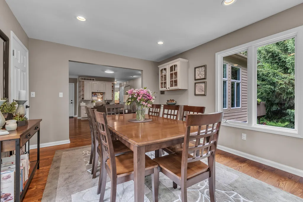 24491 Forest Drive Lyon Charter Township MI 48178