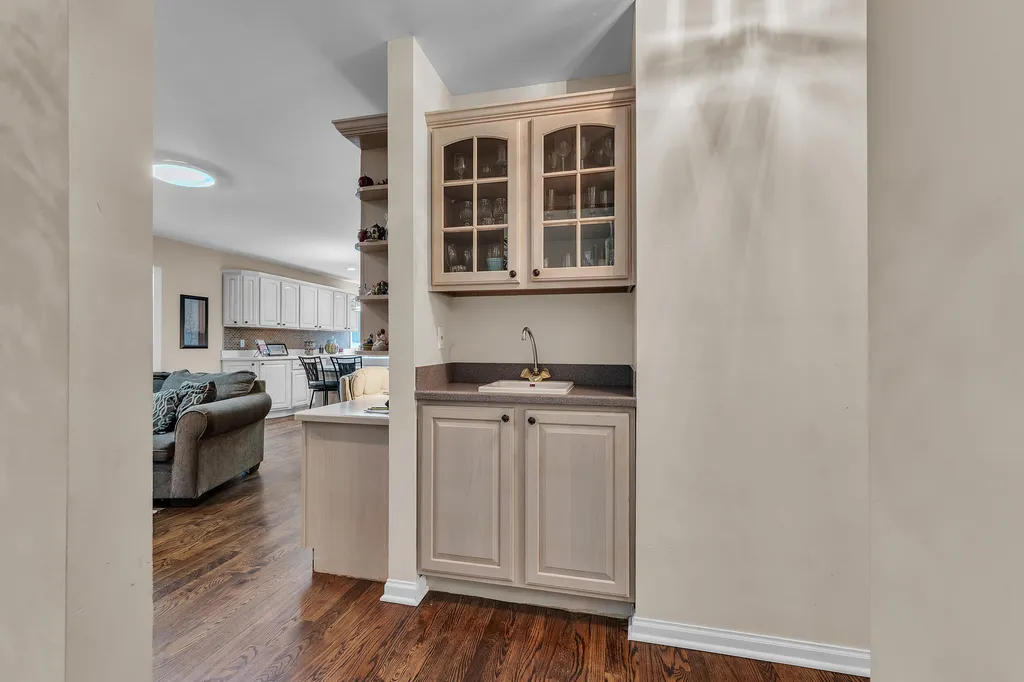 24491 Forest Drive Lyon Charter Township MI 48178