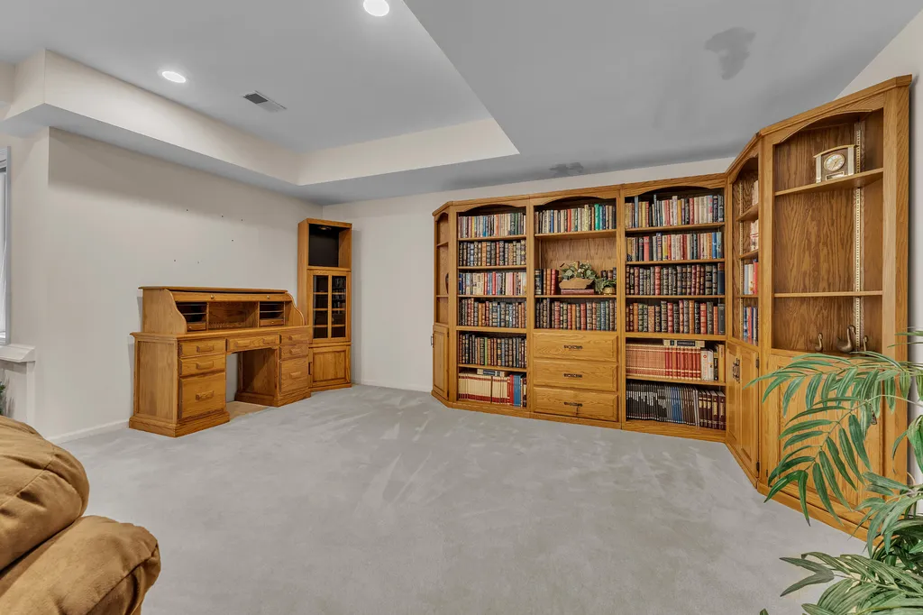 24491 Forest Drive Lyon Charter Township MI 48178