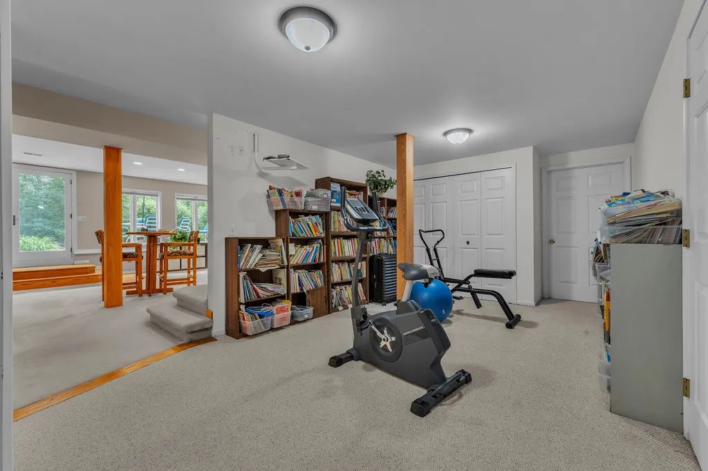 24491 Forest Drive Lyon Charter Township MI 48178