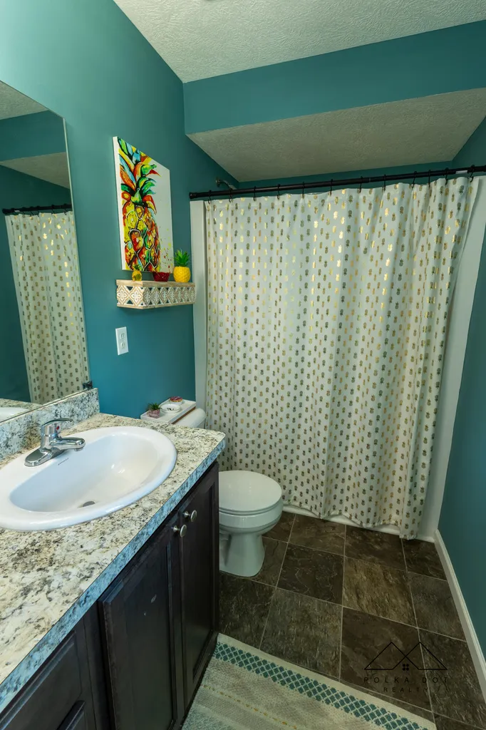 415 Edgewood Pass Fenton City MI 48430