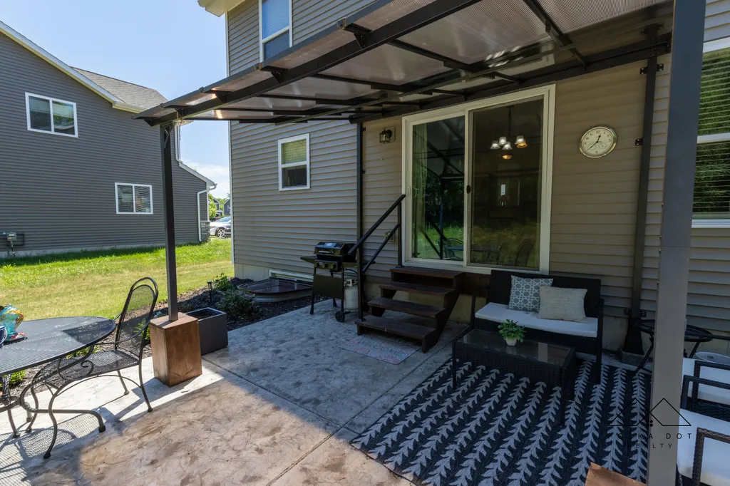 415 Edgewood Pass Fenton City MI 48430