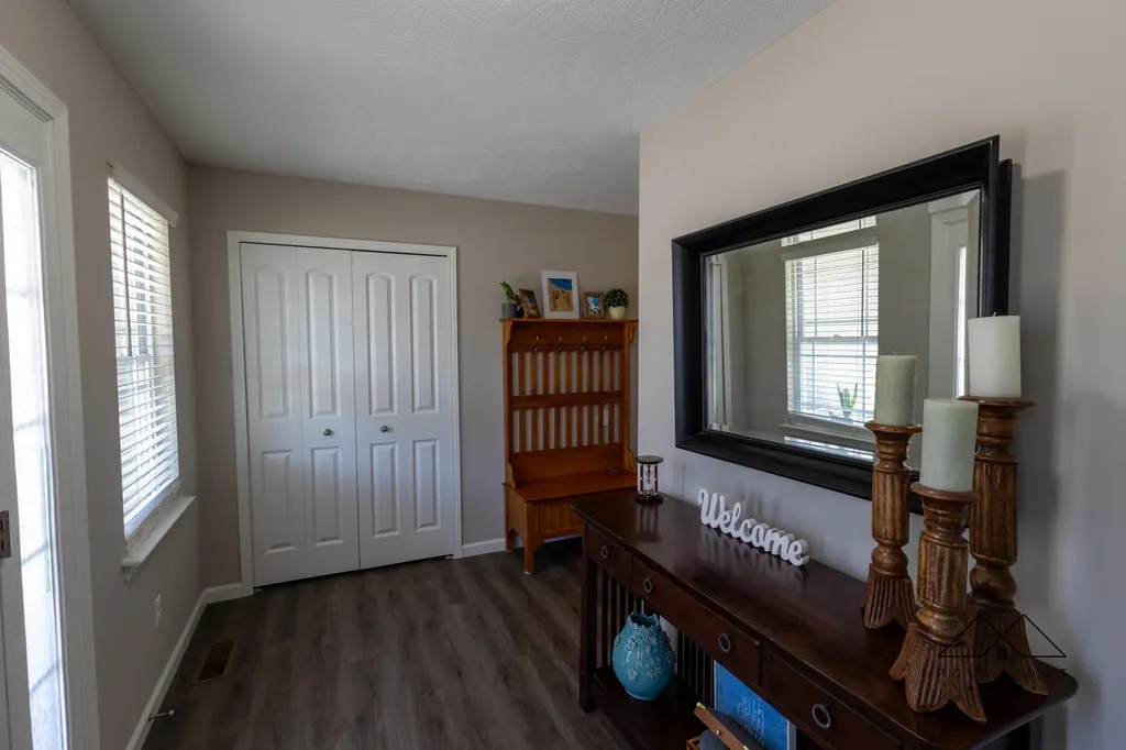 415 Edgewood Pass Fenton City MI 48430
