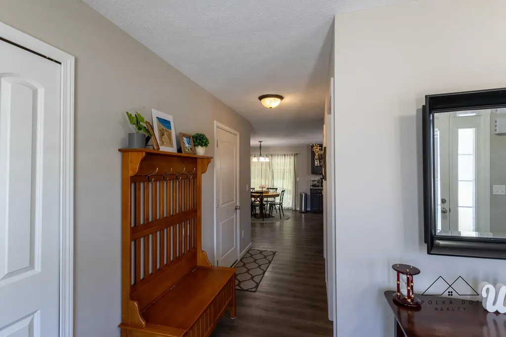 415 Edgewood Pass Fenton City MI 48430