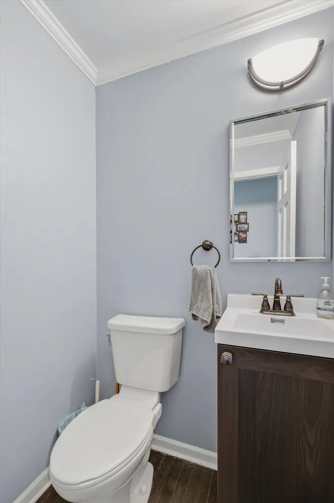 3919 Orchard View Rochester Hills City MI 48307