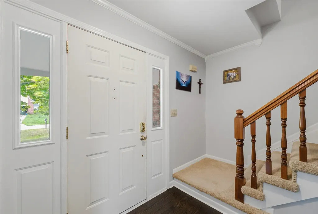 3919 Orchard View Rochester Hills City MI 48307
