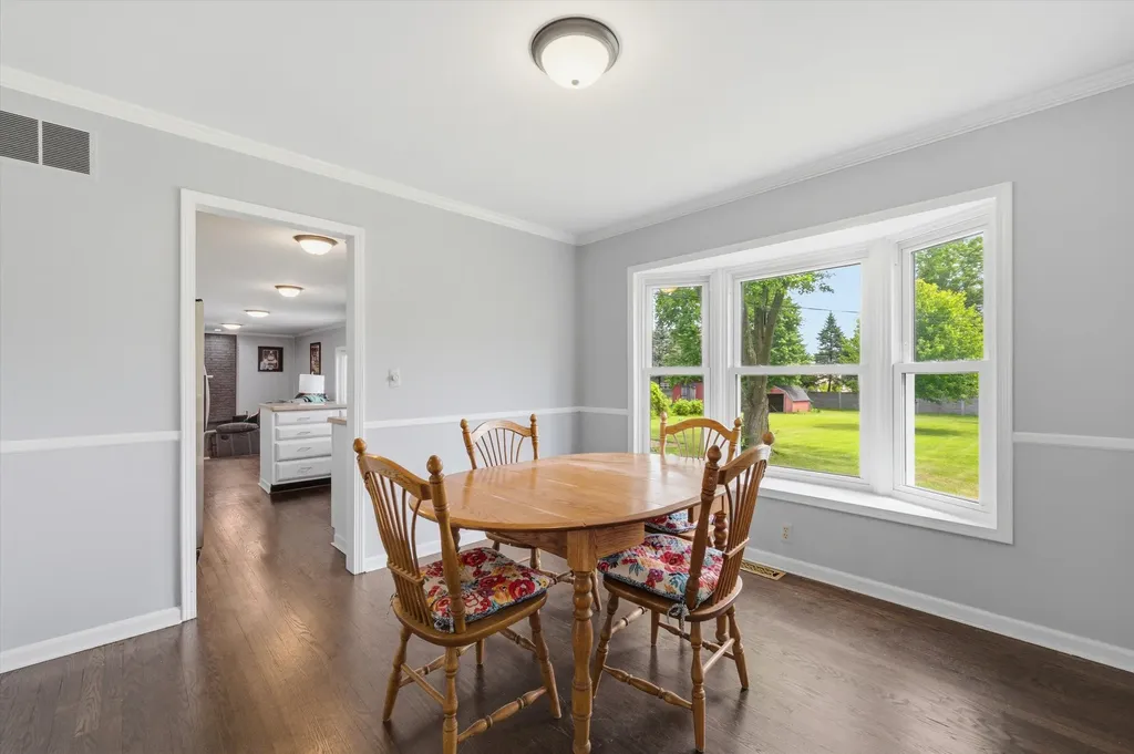 3919 Orchard View Rochester Hills City MI 48307