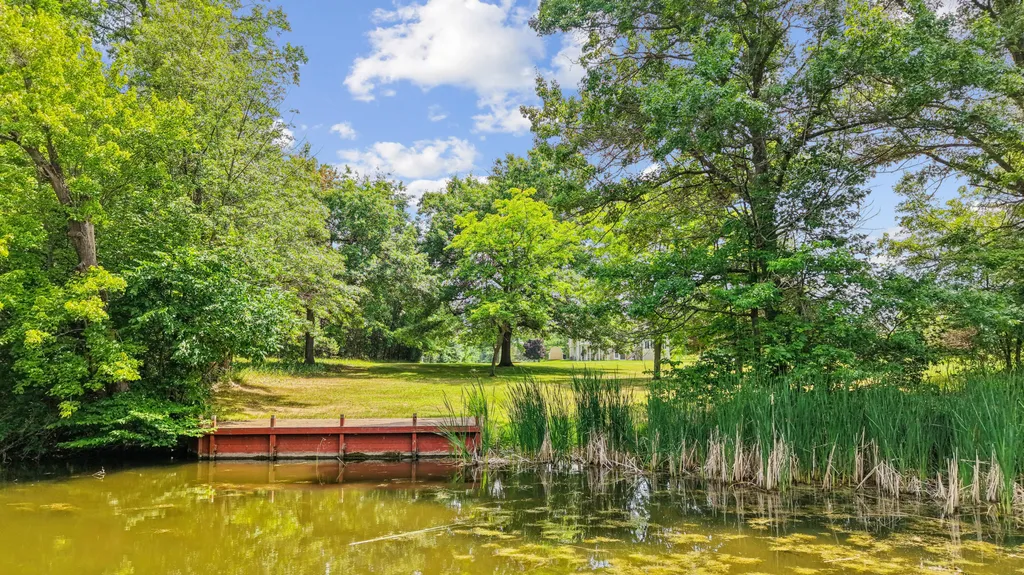 4902 Mount Morris Road Oregon Township MI 48421